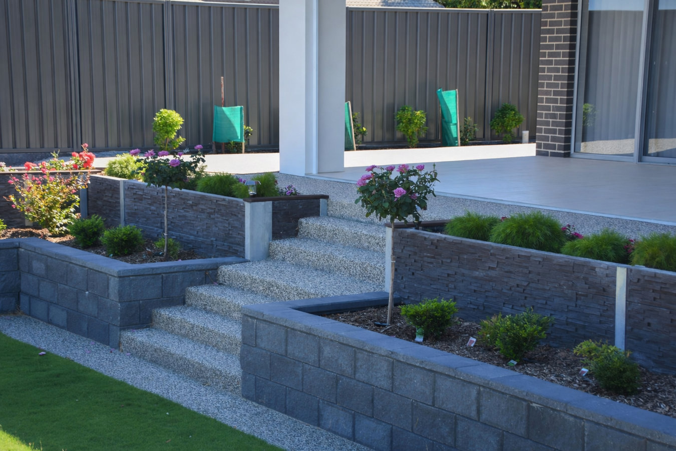 Concrete retaining walls in Laredo, TX